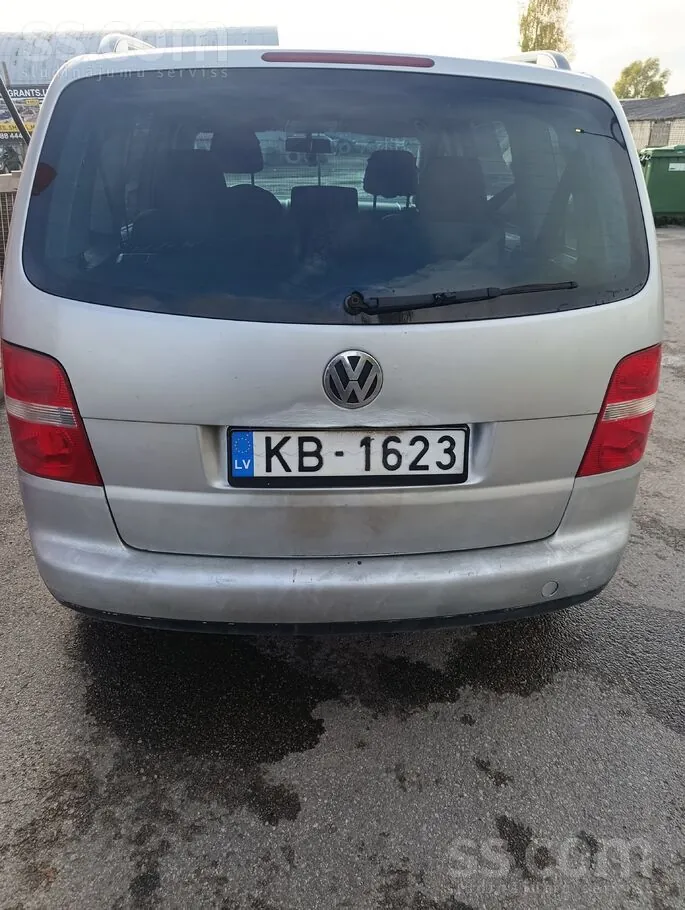 Volkswagen Touran 2006 photo 5
