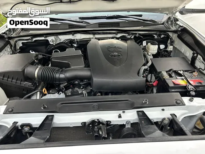 Toyota 4Runner 2023 photo 2