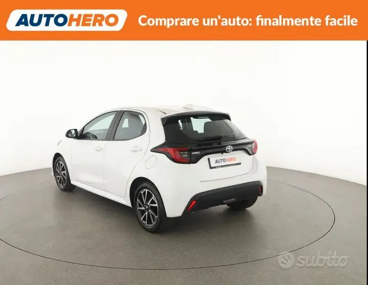 Toyota Yaris 2022 photo 4