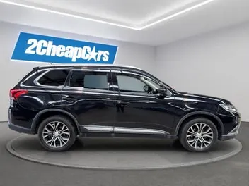 Mitsubishi Outlander 2015 photo 5