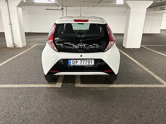 Toyota Aygo 2015 photo 5