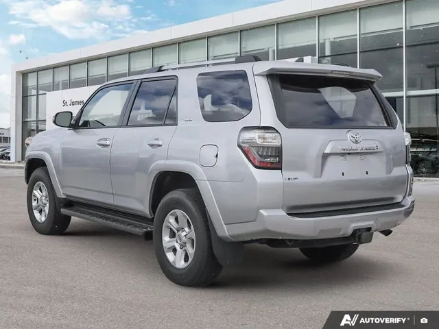 Toyota 4Runner 2024 photo 3