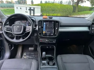Volvo Xc40 2022 photo 2