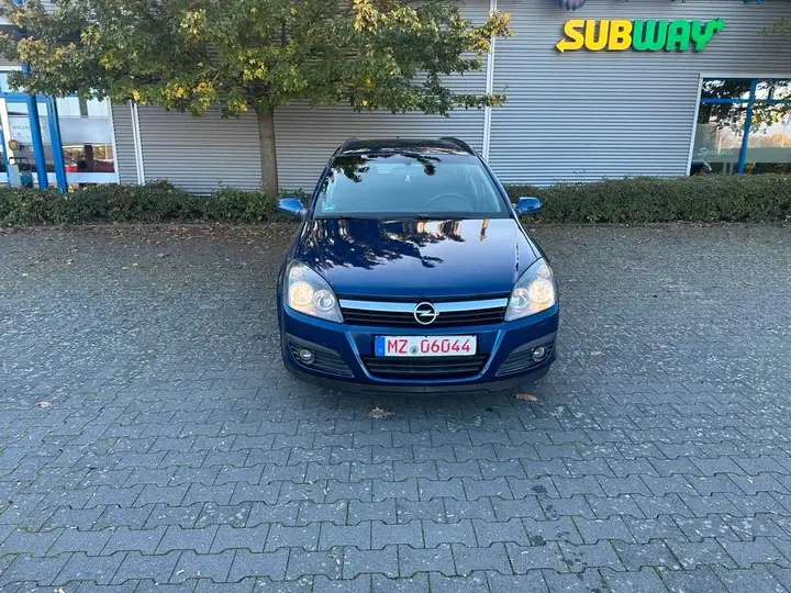 Opel Astra H