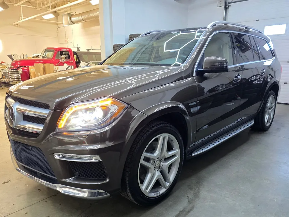 Mercedes-Benz Gl550 2013 photo 2