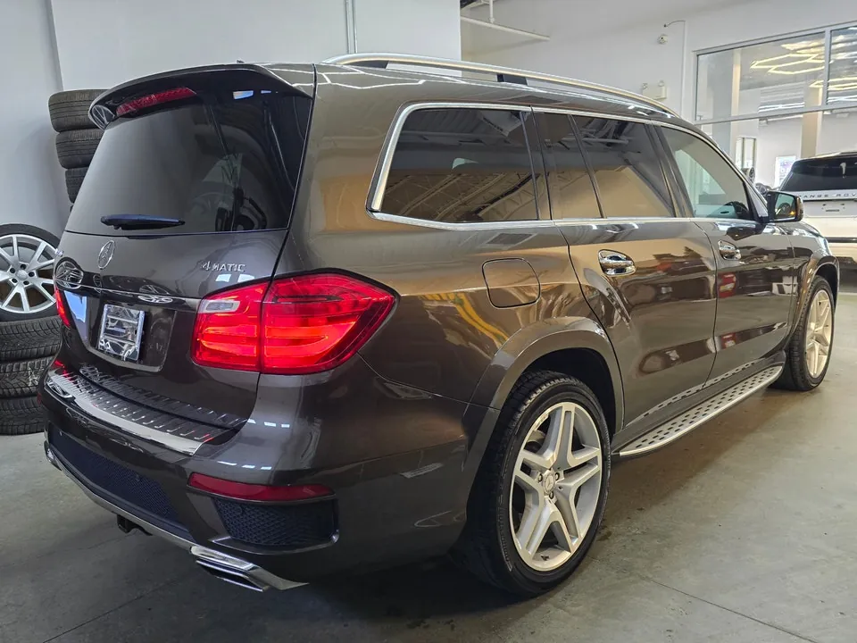 Mercedes-Benz Gl550 2013 photo 4