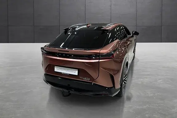 Lexus Rz450E 2023 photo 4