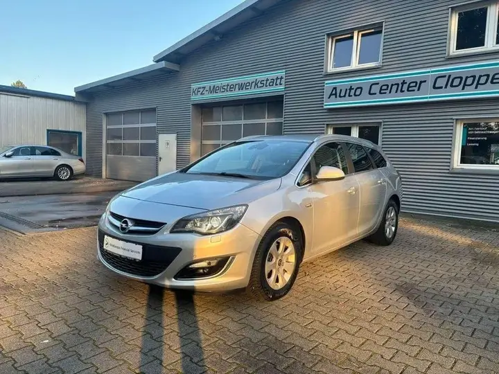 Opel Astra Sports Tourer
