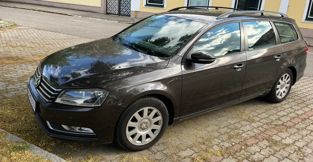 Volkswagen Passat 2014 photo 2