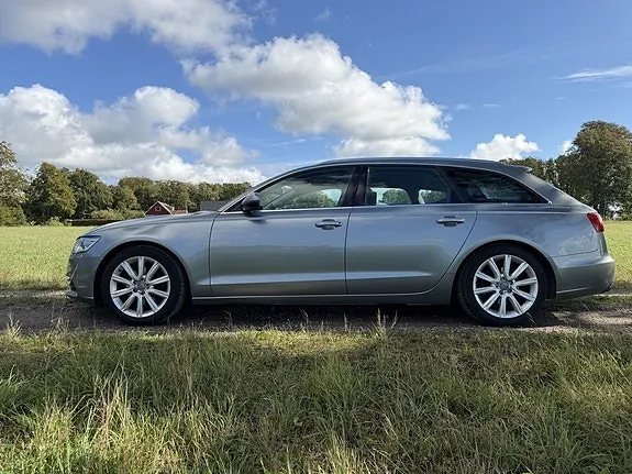 Audi A6 2012 photo 4