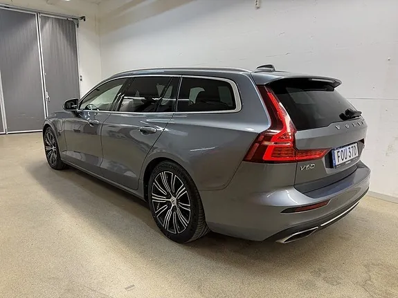 Volvo V60 2021 photo 4
