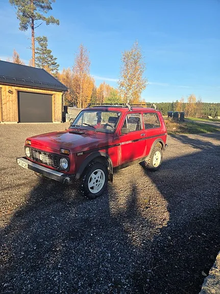 Lada Niva 1987 photo 2