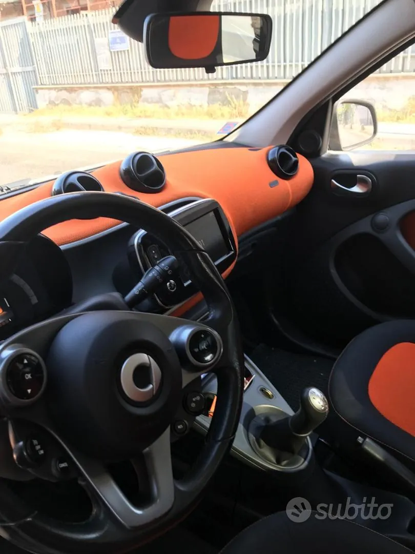 Smart Forfour 2015 photo 4