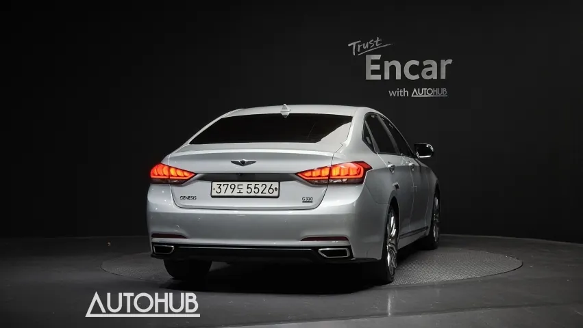 Genesis G80 2015 photo 4