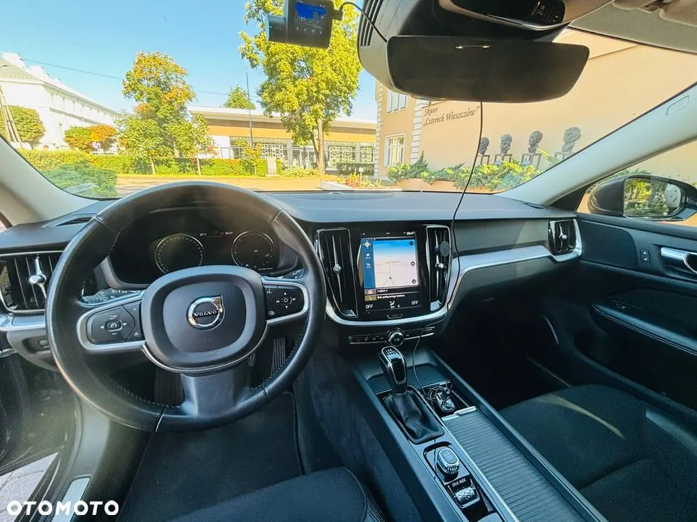 Volvo V60 2020 photo 5