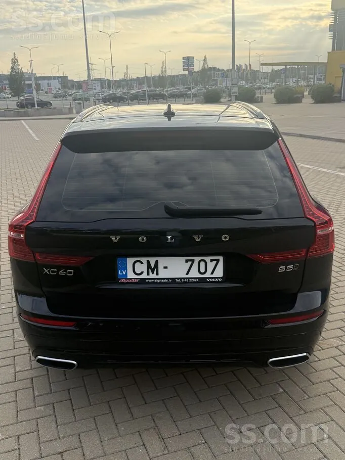 Volvo Xc60 2021 photo 4