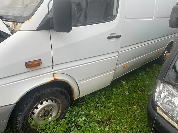 Mercedes-Benz Sprinter 311 2005 photo 2
