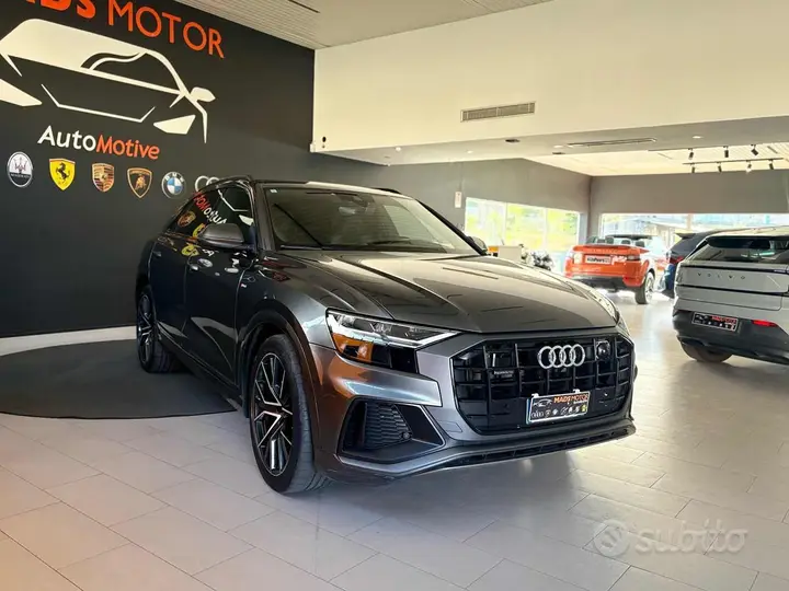 Audi Q8 2020 photo 2