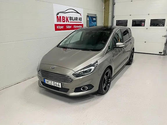 Ford S-Max 2017 photo 4
