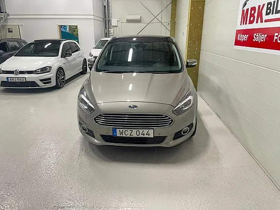 Ford S-Max 2017 photo 3