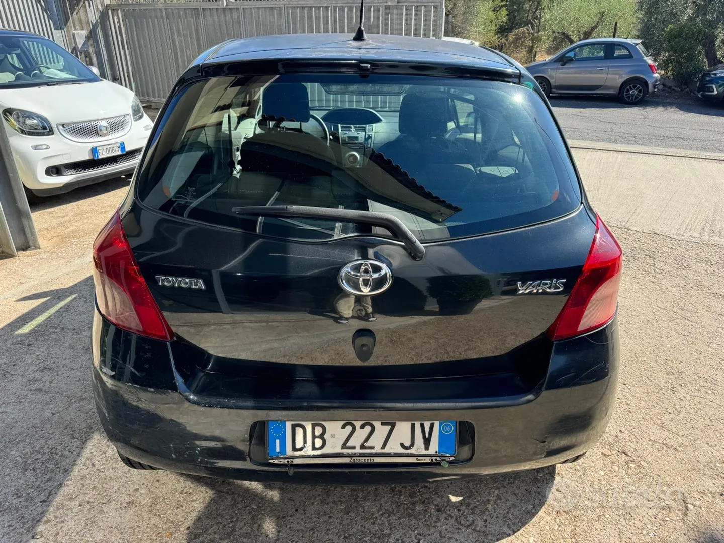 Toyota Yaris 2006 photo 4