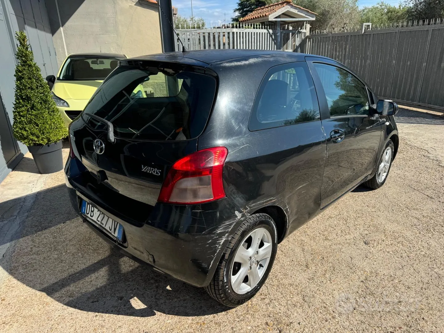 Toyota Yaris 2006 photo 3