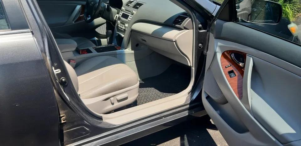 Toyota Camry 2011 photo 4
