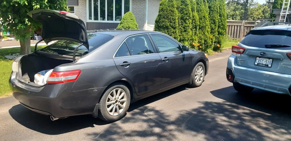 Toyota Camry 2011 photo 2