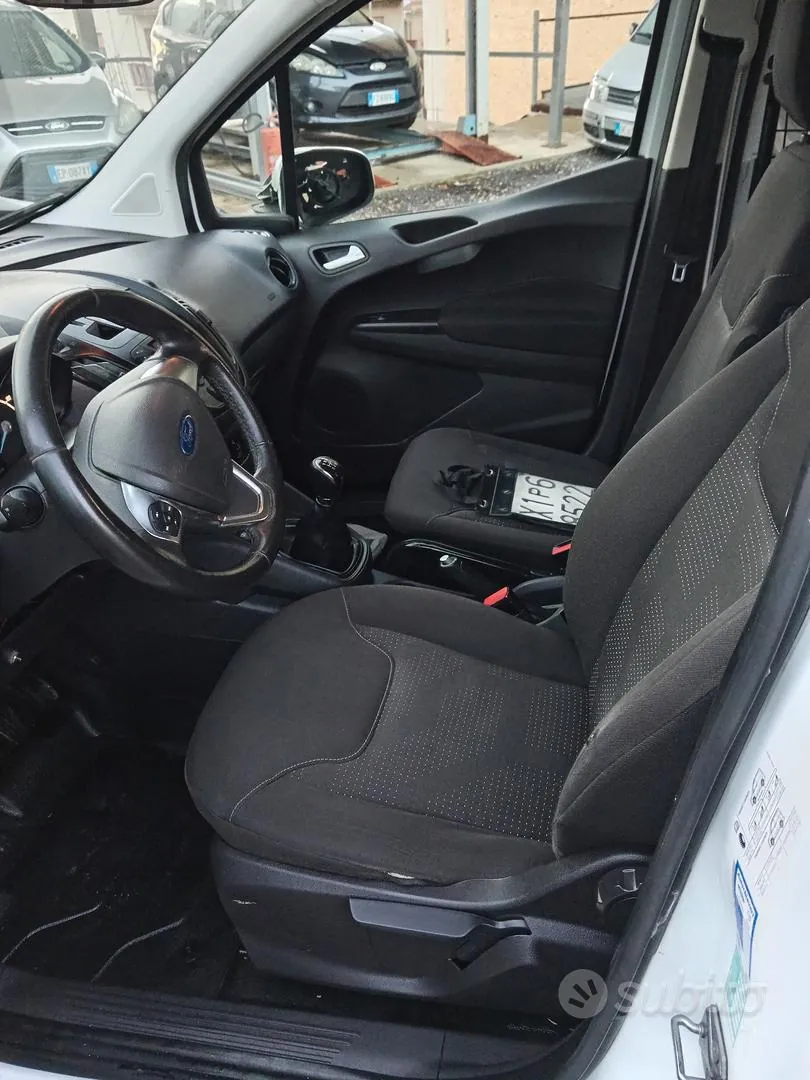 Ford Courier 2017 photo 4