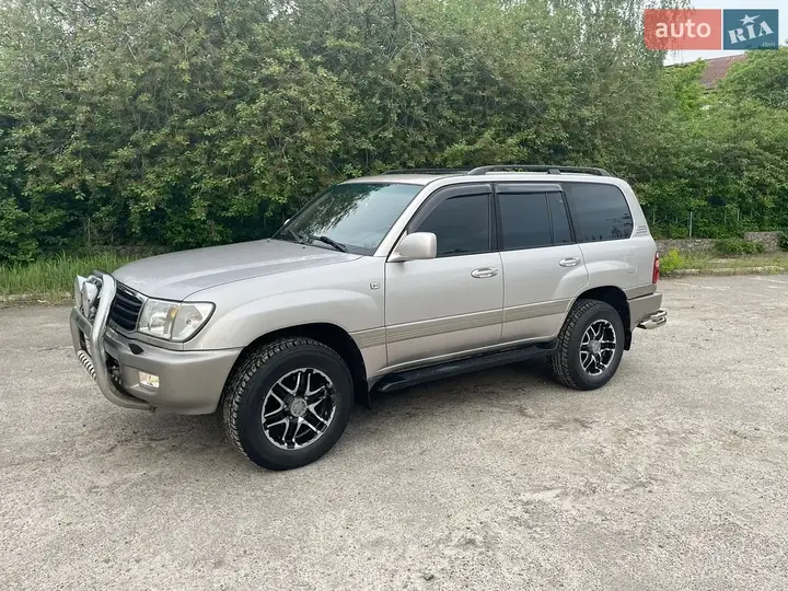 Toyota Land Cruiser 2001 photo 5