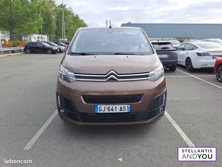 Citroen Spacetourer 2021 photo 2