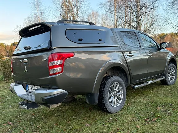 Mitsubishi L200 2016 photo 4
