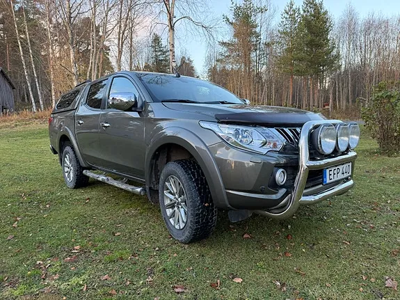 Mitsubishi L200 2016 photo 2