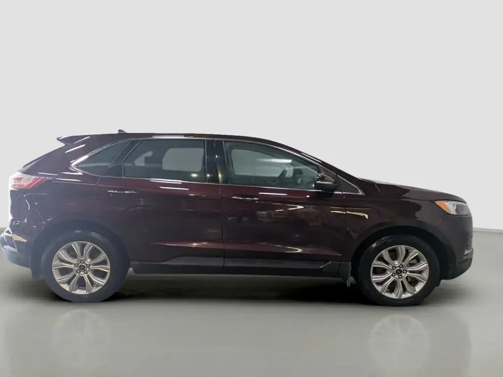 Ford Edge 2023 photo 2