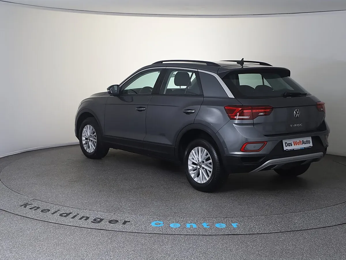 Volkswagen T-Roc 2023 photo 3