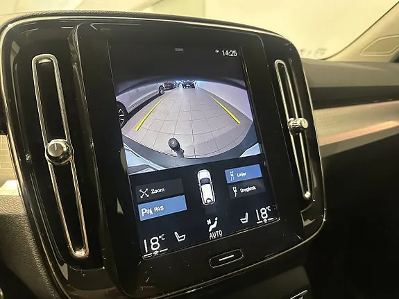 Volvo Xc40 2020 photo 2