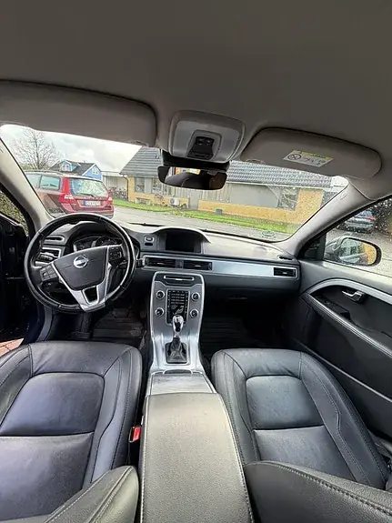 Volvo V70 2015 photo 3