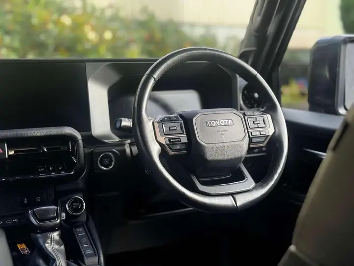 Toyota Land Cruiser 2025 photo 2