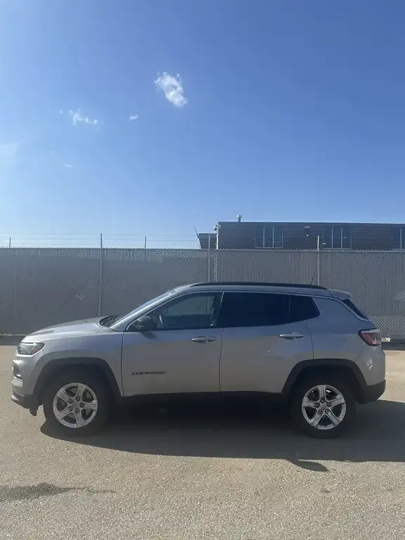 Jeep Compass 2023 photo 3
