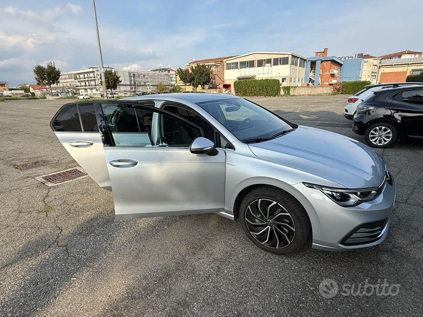 Volkswagen Golf 8