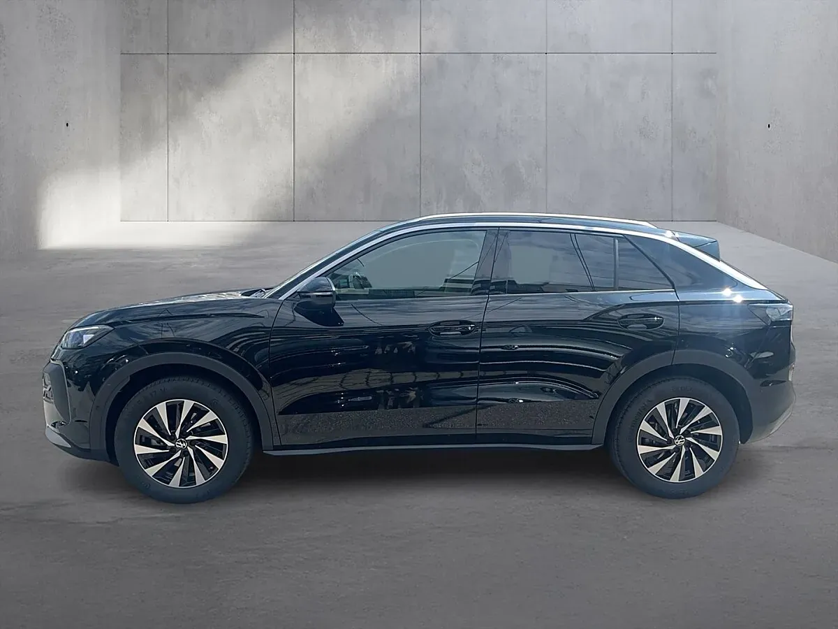 Volkswagen T-Roc 2026 photo 2