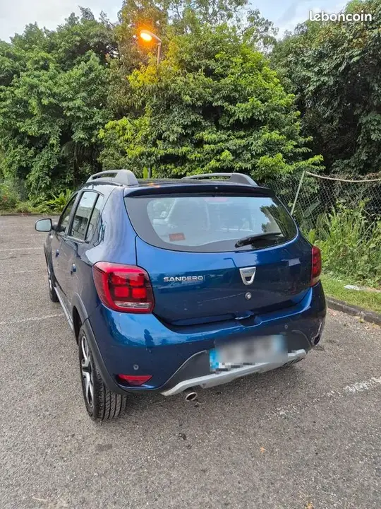 Dacia Sandero 2018 photo 2