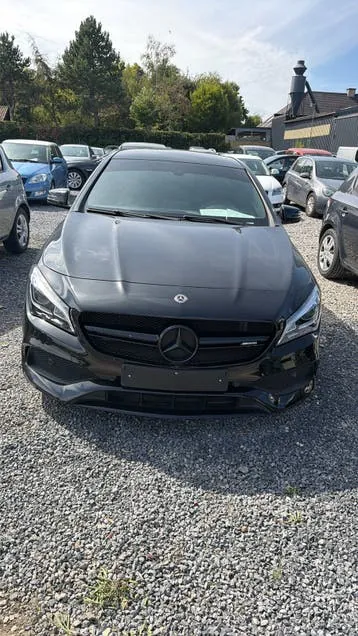 Mercedes-Benz A180