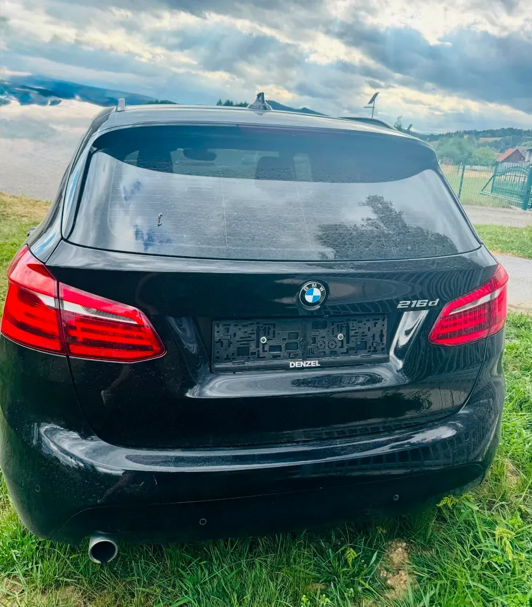 BMW 2 Series 2018 photo 2