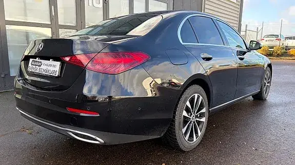 Mercedes-Benz C 300 E 2022 photo 5