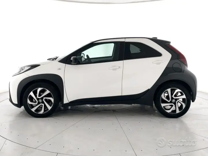 Toyota Aygo X 2025 photo 2