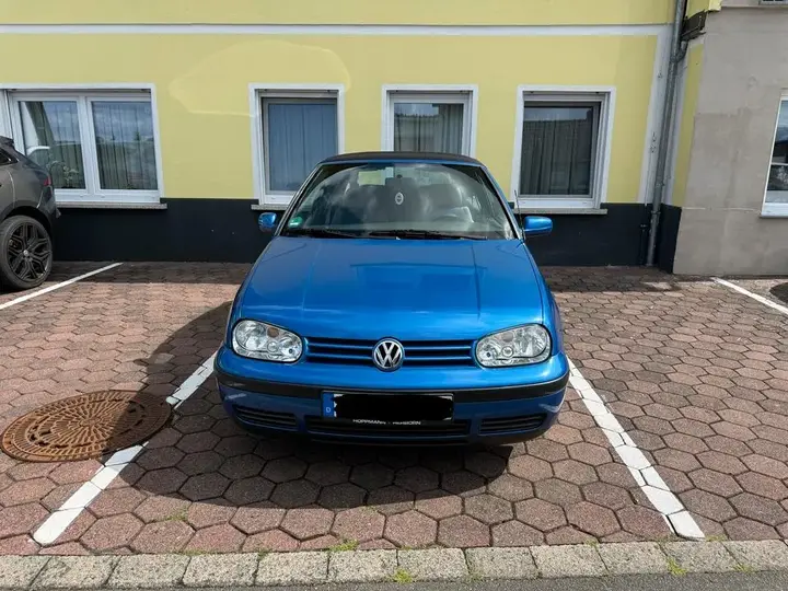 Volkswagen Golf Cabrio