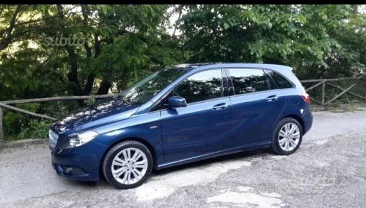 Mercedes-Benz B