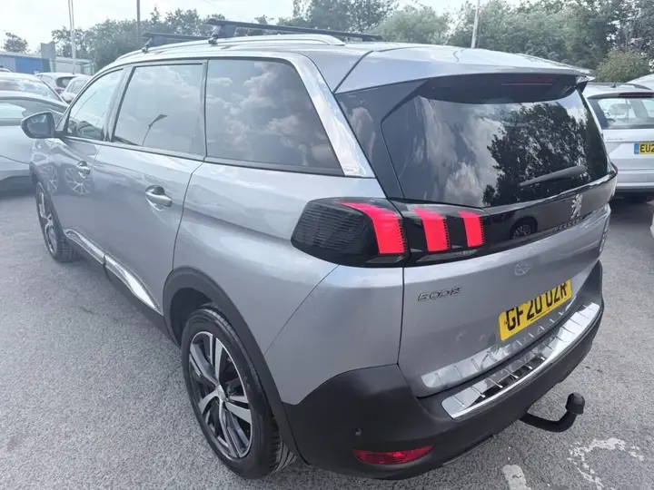 Peugeot 5008 2020 photo 5
