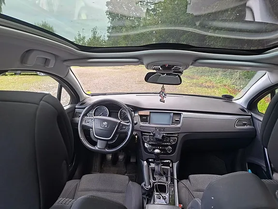 Peugeot 508 2012 photo 5
